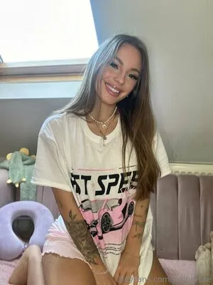 Celinerose OnlyFans Leaked Free Thumbnail Picture - #gv7zKI6s85