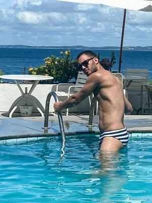 Cello Leitefree OnlyFans Leaked Free Thumbnail Picture - #P2LurAVHq0
