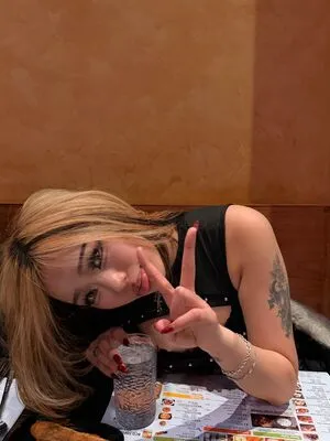 Cellow111 OnlyFans Leaked Free Thumbnail Picture - #9xR4tV0lta