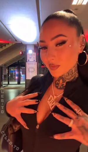 Celo Minati OnlyFans Leaked Free Thumbnail Picture - #dlEZA3L520