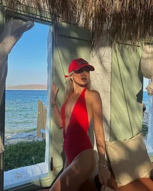 Cemre Solmaz OnlyFans Leaked Free Thumbnail Picture - #Yx0KtpgMBD