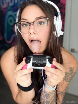 Cendrillon Xoxo OnlyFans Leaked Free Thumbnail Picture - #4AvzS6TV98