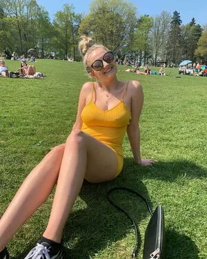 Cerys Lilly OnlyFans Leaked Free Thumbnail Picture - #0UZw48P4C1