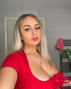 Cerys Lilly OnlyFans Leaked Free Thumbnail Picture - #k6InEzMxC7