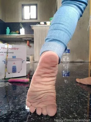 Chaarmfeet OnlyFans Leaked Free Thumbnail Picture - #4Vc6d82MBS