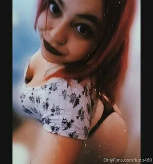 Chachekush420 OnlyFans Leaked Free Thumbnail Picture - #m3uUY2B9Nd
