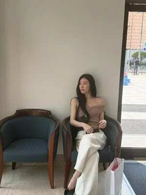 Chaeryeong OnlyFans Leaked Free Thumbnail Picture - #3E3A9lHvLA