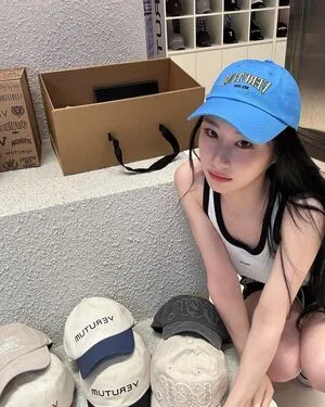 Chaeryeong OnlyFans Leaked Free Thumbnail Picture - #4mUyevh6jZ
