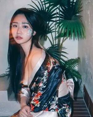 Chaessol OnlyFans Leaked Free Thumbnail Picture - #VIacA6h4xf