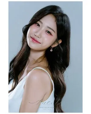 Chaessol OnlyFans Leaked Free Thumbnail Picture - #cfjdhbRmP9