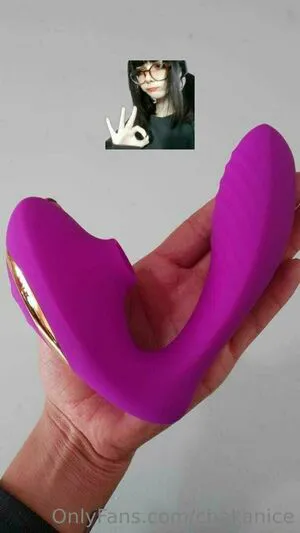 Chakanice OnlyFans Leaked Free Thumbnail Picture - #bPdZ2ttDb3