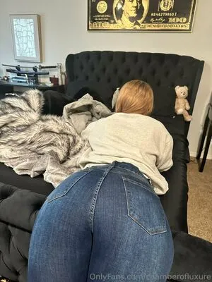 Chamberofluxure OnlyFans Leaked Free Thumbnail Picture - #Xc8rF98vHB