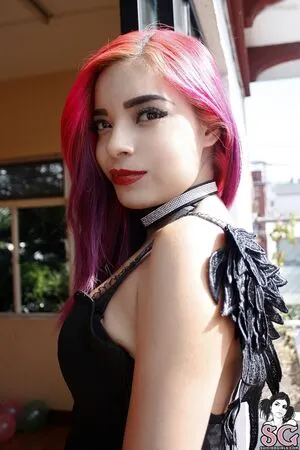Chamel Hernandez OnlyFans Leaked Free Thumbnail Picture - #mI4wYd2MY5
