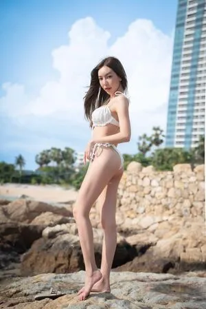 Champ Emmita OnlyFans Leaked Free Thumbnail Picture - #TNZfDbRsun