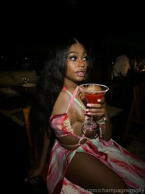 Champagnemolly OnlyFans Leaked Free Thumbnail Picture - #UIhhfUelPR