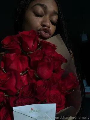 Champagnemolly OnlyFans Leaked Free Thumbnail Picture - #ZcIvzutbYt