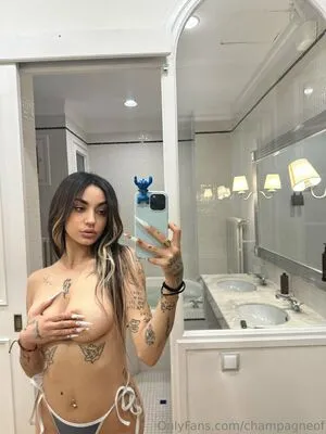 Champagneof OnlyFans Leaked Free Thumbnail Picture - #0TkIty18L0