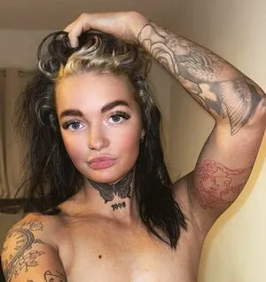 Chan Morleyx Chantelle OnlyFans Leaked Free Thumbnail Picture - #oIuwLLnEsa