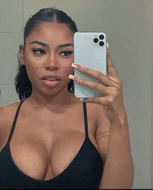 Chandleralexiss OnlyFans Leaked Free Thumbnail Picture - #ReDnDPNs0p
