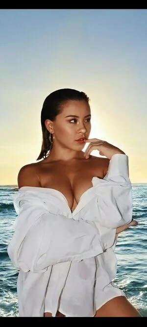 Chanechloe Chloe Chane OnlyFans Leaked Free Thumbnail Picture - #e0DUcnqtOD