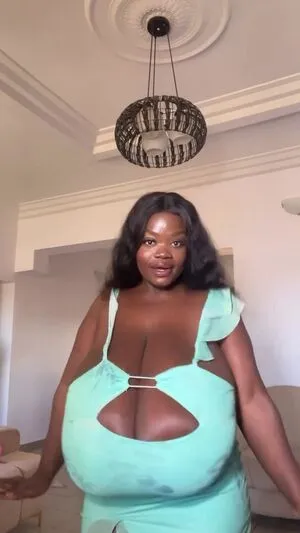 Chanel La Croix OnlyFans Leaked Free Thumbnail Picture - #19imae9xkR