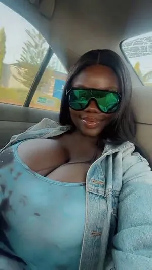 Chanel La Croix OnlyFans Leaked Free Thumbnail Picture - #BHYipsrIU5