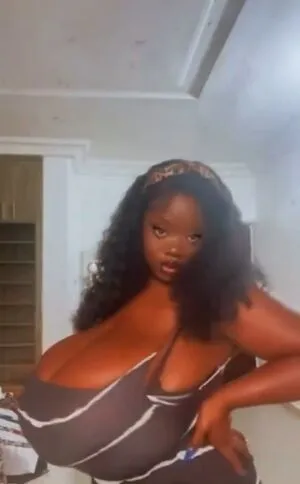 Chanel La Croix OnlyFans Leaked Free Thumbnail Picture - #GwYgLTMeJd