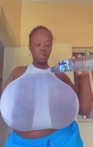 Chanel La Croix OnlyFans Leaked Free Thumbnail Picture - #yO201UTTdS