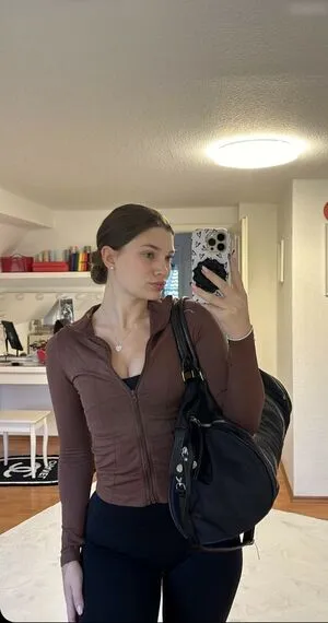 Chanel Silberberg OnlyFans Leaked Free Thumbnail Picture - #n04DVapHdV