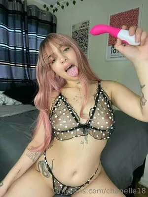 Chanelle18 OnlyFans Leaked Free Thumbnail Picture - #cNHagAyxL2