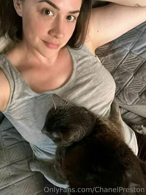 Chanelpreston OnlyFans Leaked Free Thumbnail Picture - #2Q9y8rVUAP