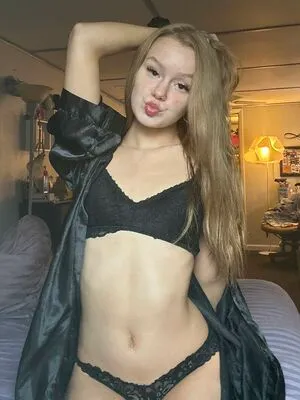 Chanelsnowxo OnlyFans Leaked Free Thumbnail Picture - #haTtpWDmkI