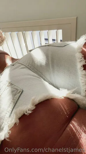 Chanelstjames OnlyFans Leaked Free Thumbnail Picture - #0AOzEnjGmZ