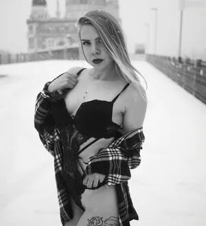 Chanessa OnlyFans Leaked Free Thumbnail Picture - #35PIisXgg5