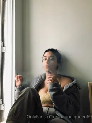 Channelqueen69 OnlyFans Leaked Free Thumbnail Picture - #4DIKdIh6Gm