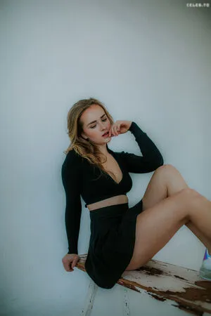 Chantal Colette OnlyFans Leaked Free Thumbnail Picture - #R9jA7mRr9h