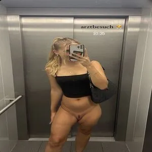 Chantal Kaven Crazychantii Chantii OnlyFans Leaked Free Thumbnail Picture - #6UWcuCvRwu