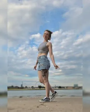 Chantal Lewentz OnlyFans Leaked Free Thumbnail Picture - #7vh7V7Gbxw