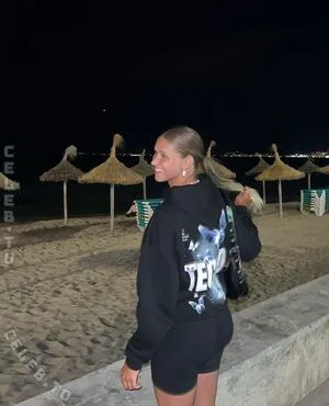 Chantall Smd OnlyFans Leaked Free Thumbnail Picture - #3VZ3EXOhXC