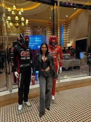 Chantel Jeffries OnlyFans Leaked Free Thumbnail Picture - #0Lnjl1qzXJ