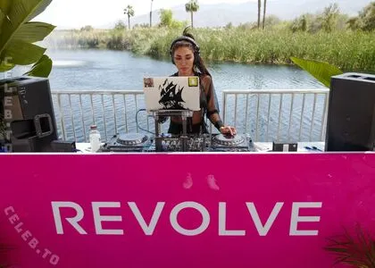 Chantel Jeffries OnlyFans Leaked Free Thumbnail Picture - #4bZVqVW8K2