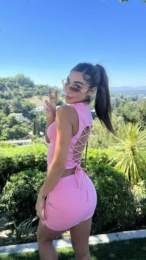 Chantel Jeffries OnlyFans Leaked Free Thumbnail Picture - #9uNzUeISt3