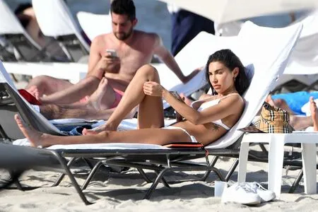 Chantel Jeffries OnlyFans Leaked Free Thumbnail Picture - #Bsur0szpmc