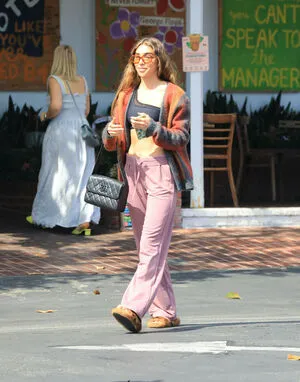 Chantel Jeffries OnlyFans Leaked Free Thumbnail Picture - #R0CSnXLV9E