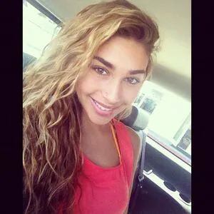 Chantel Jeffries OnlyFans Leaked Free Thumbnail Picture - #VozkeOCFWO