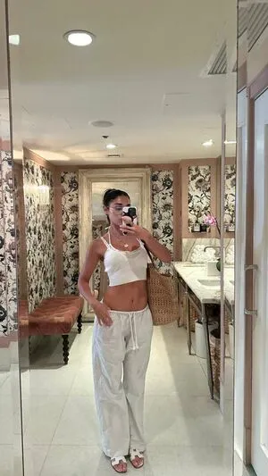 Chantel Jeffries OnlyFans Leaked Free Thumbnail Picture - #hT7q0pwNGC