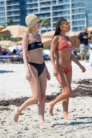 Chantel Jeffries OnlyFans Leaked Free Thumbnail Picture - #iumVoY3G2s
