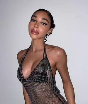 Chantel Jeffries OnlyFans Leaked Free Thumbnail Picture - #mwarGks04h