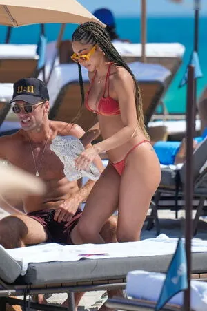 Chantel Jeffries OnlyFans Leaked Free Thumbnail Picture - #sBnGgs9t95