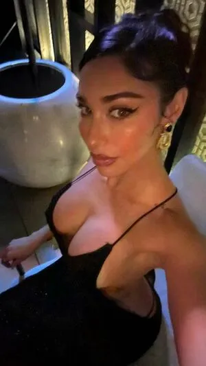Chantel Jeffries OnlyFans Leaked Free Thumbnail Picture - #uAlWj1Bwwr